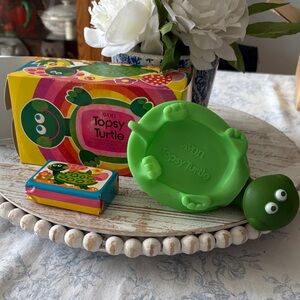 Avon Topsy Turtle in Bright Green